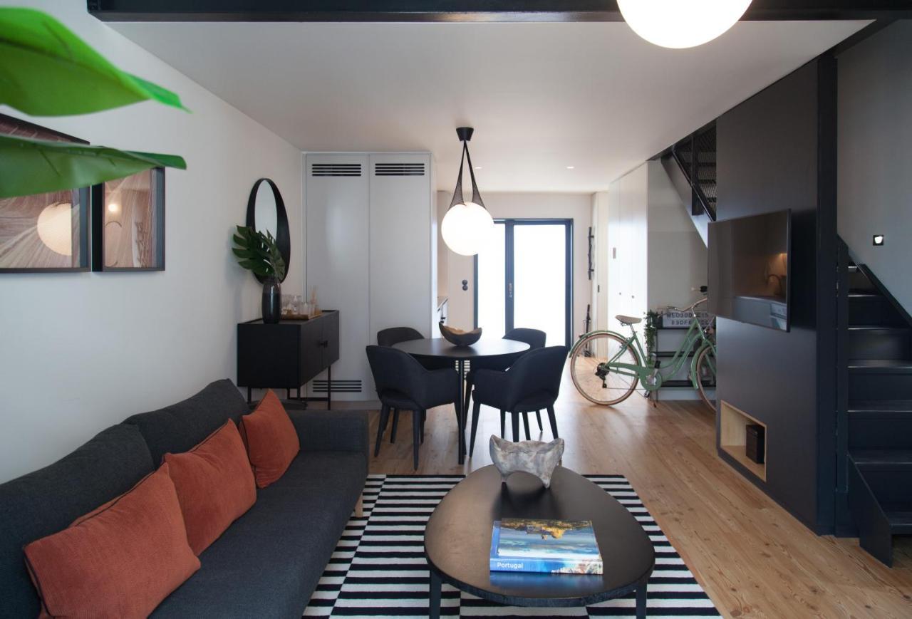 Flh Intendente Elegant Mezzanine With Balcony Lisboa Ngoại thất bức ảnh